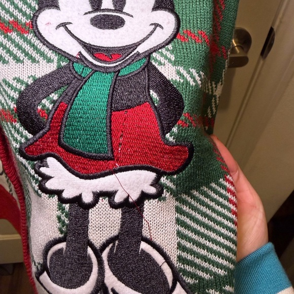 NWT Her Universe Disney Mickey and Minnie Mouse Embroidered Holiday Sweater Vest - Picture 6 of 16